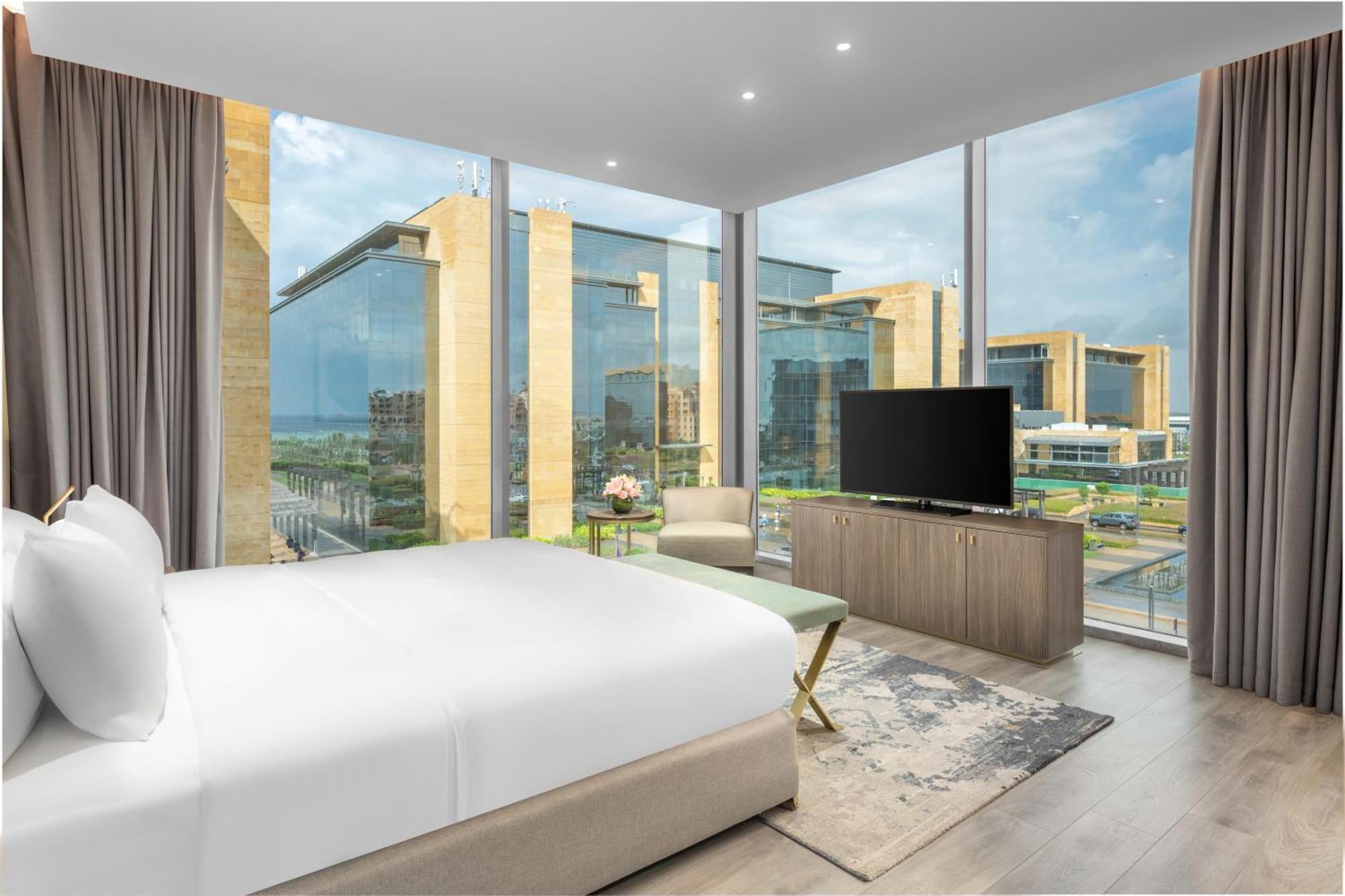 Views Hotel & Residences - Emaar King Abdullah Economic City Екстериор снимка