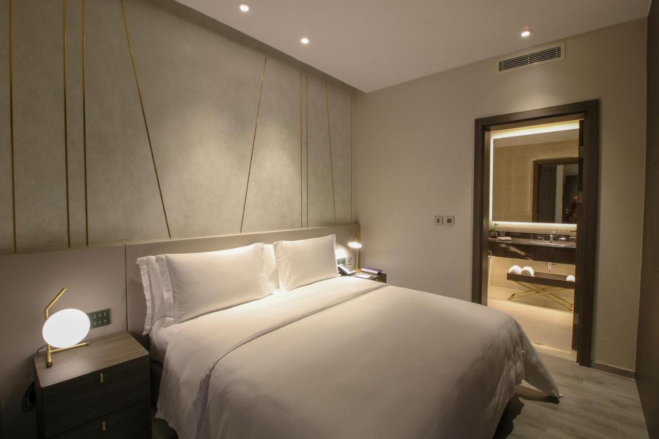Views Hotel & Residences - Emaar King Abdullah Economic City Екстериор снимка